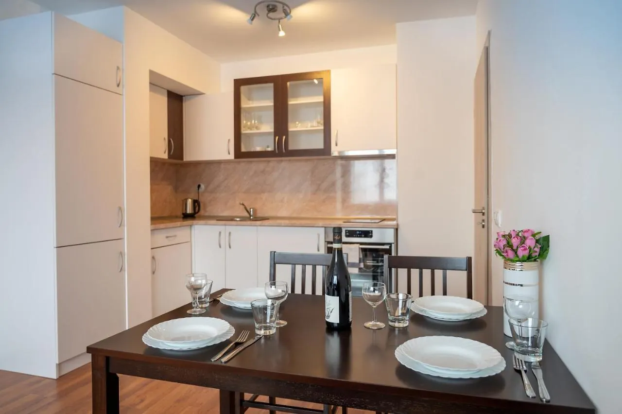 Sunny 1Bdr Apartment Near Center Sofia