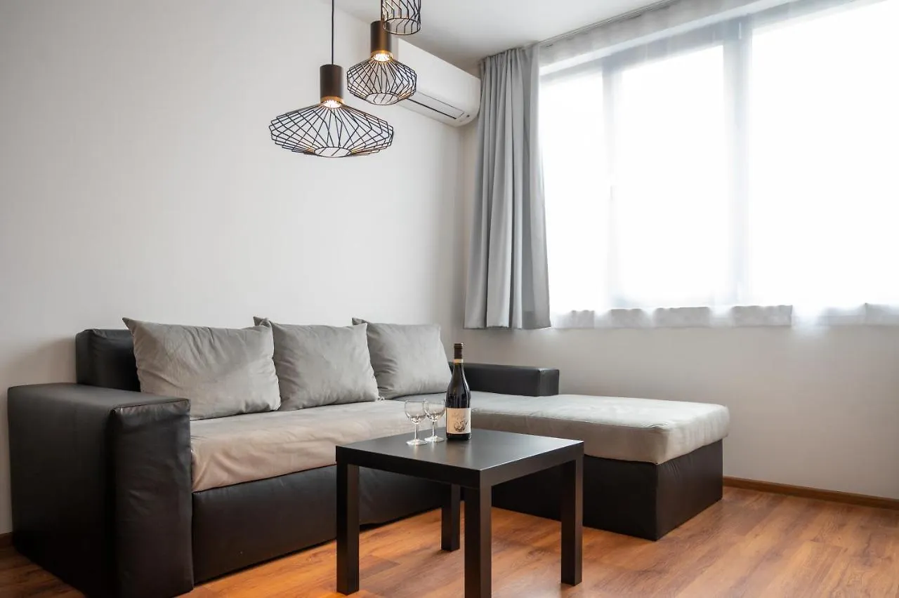 Sunny 1Bdr Apartment Near Center Sofia