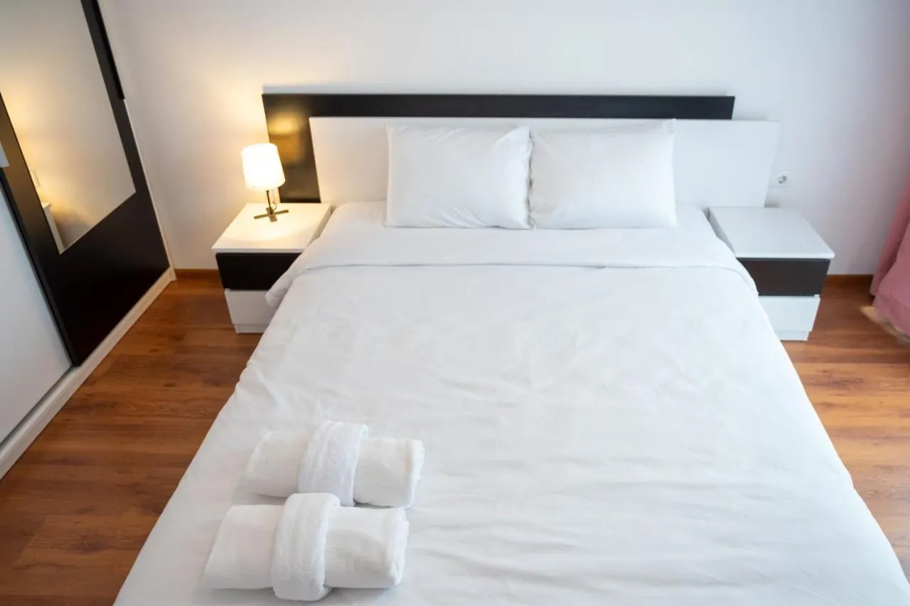 Sunny 1Bdr Apartment Near Center Sofia Bulgaria